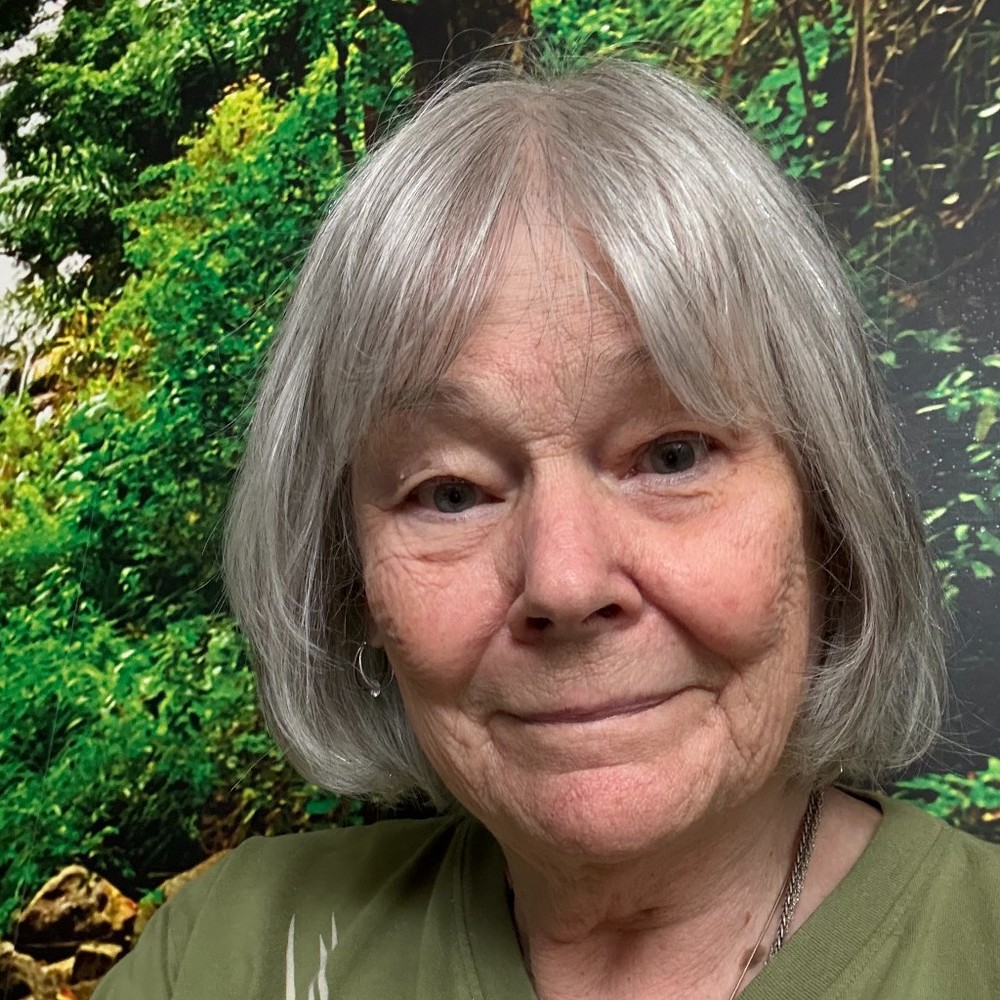 Meet your Posher, Linda